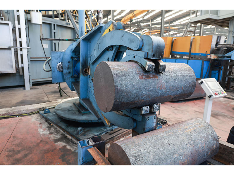 智能鍛造！給起重機裝上“無敵風(fēng)火輪”，是一種什么體驗？